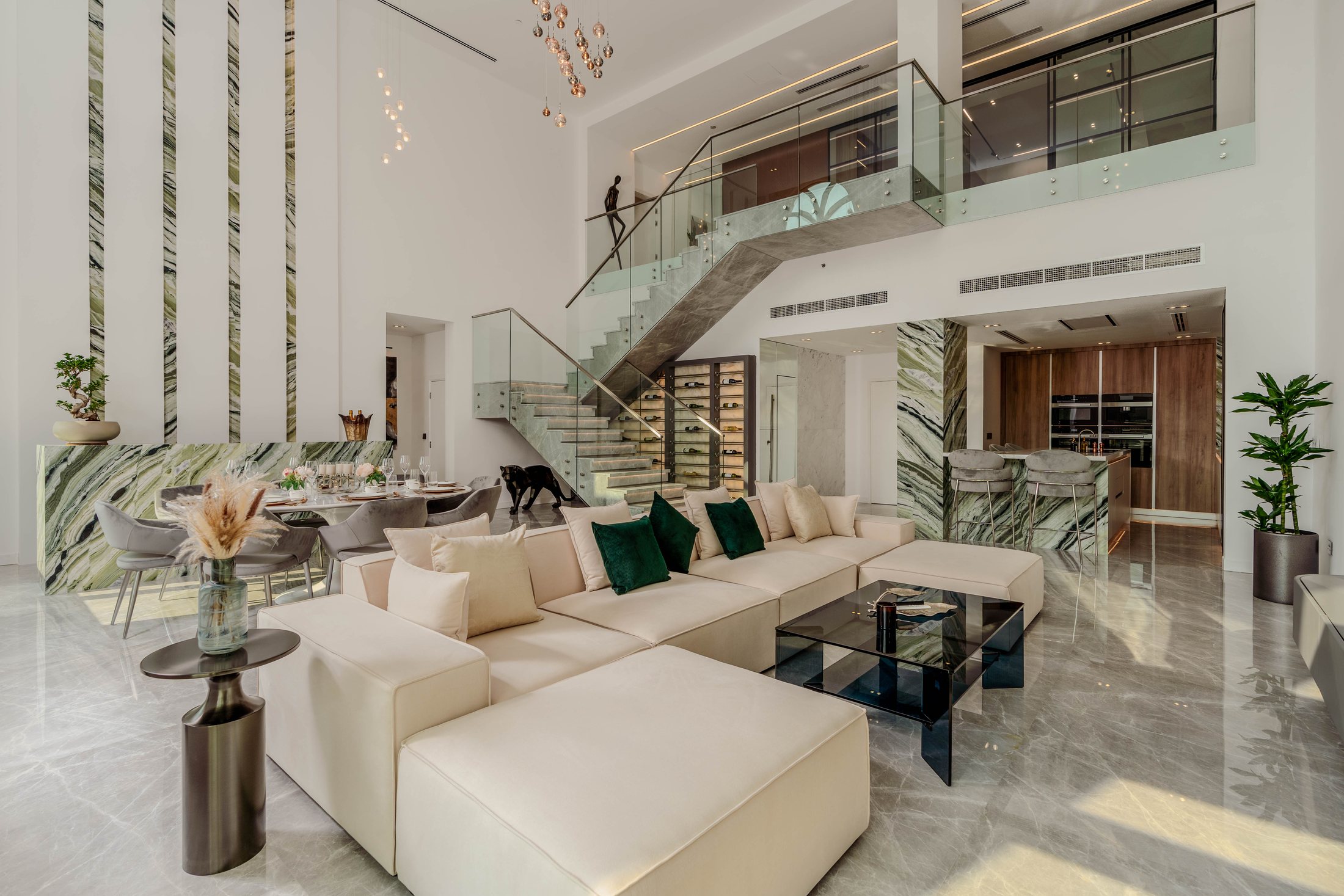 Palm Shoreline Penthouse Ultra-luxury penthouse renovation